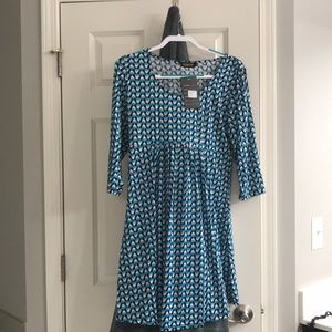 Babydoll knee length geometric dress